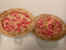 Load image into Gallery viewer, Cherry pie candle
